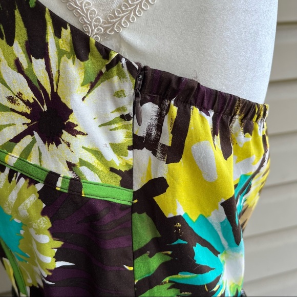 â˘R & K Originals⢠Abstract Floral Belted Halter Dress - Size 12 - Picture 8 of 12